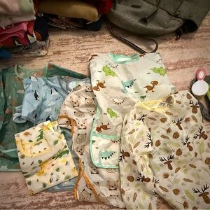 Wearable Bib Set